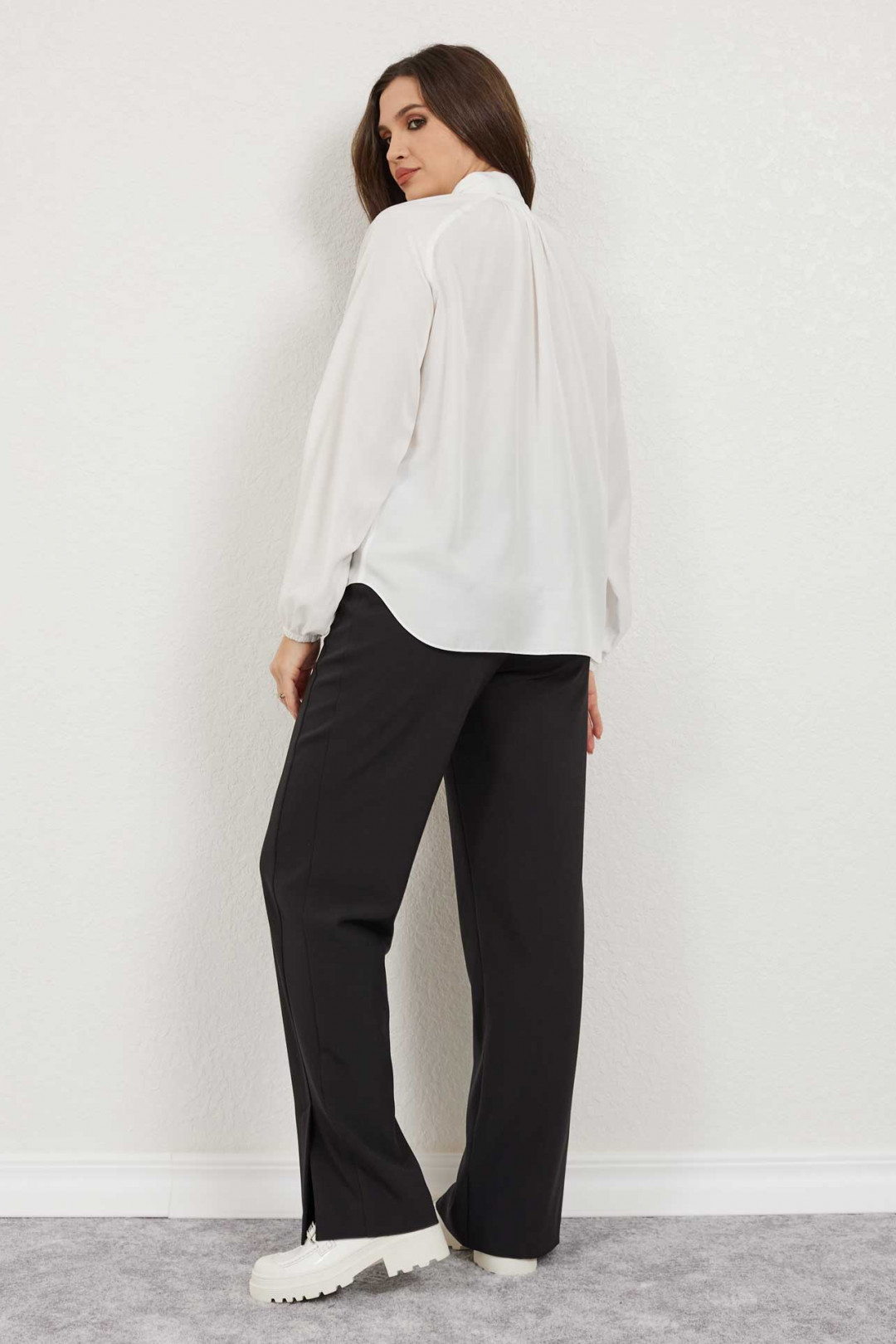 Блузка MisLana С925 белый